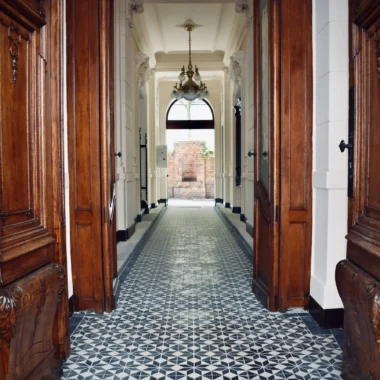 Tile Guide for Entryways and Hallways