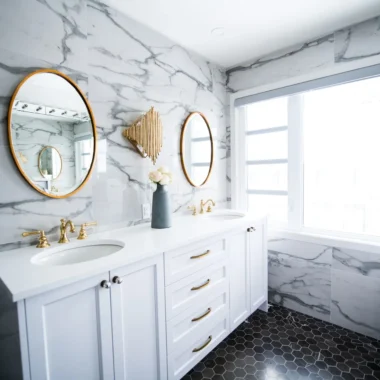 5 Bathroom Tile Trends and How to Use Them in Your Home